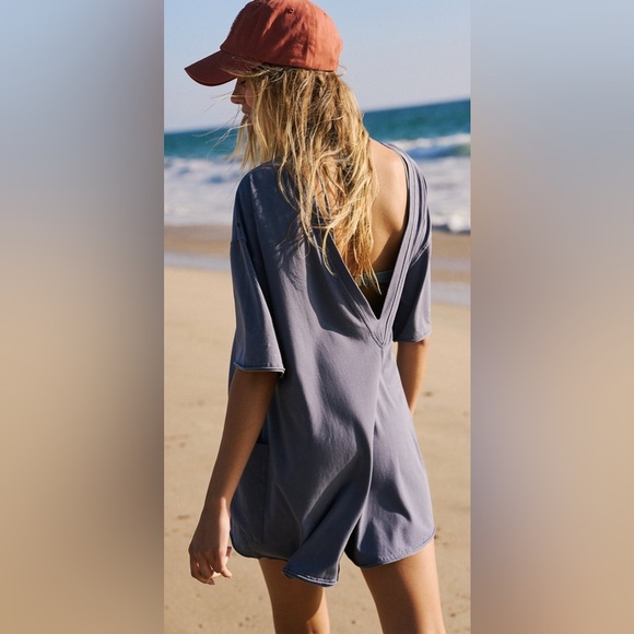 FP Movement Free People Tee Tshirt Hotshot Romper Blue with flaw NWOT XS - Picture 4 of 9